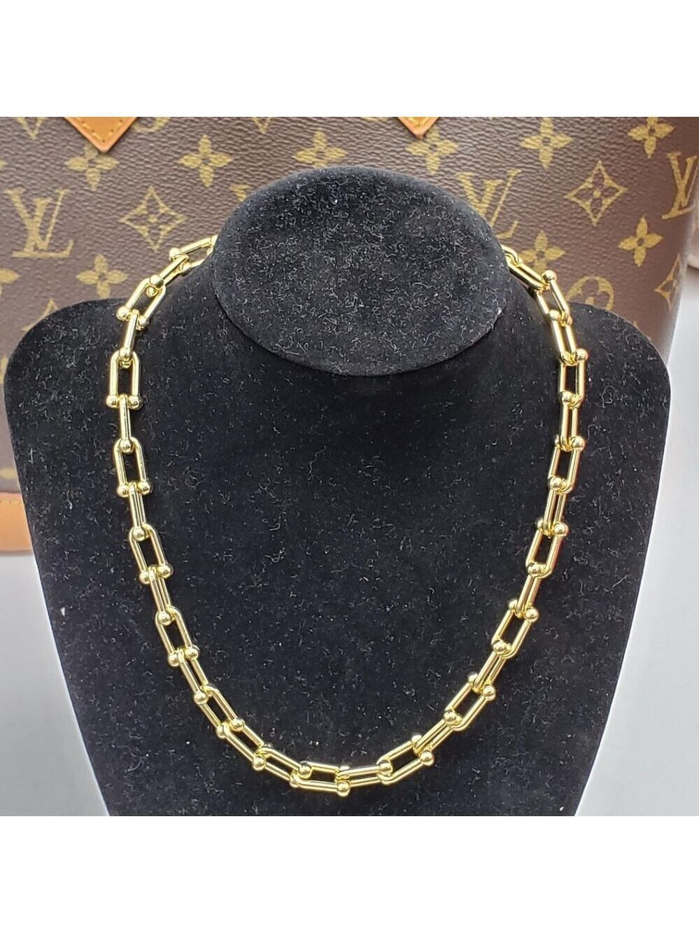 Gold Plated Horse Shoe Necklace Chain